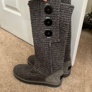 NWOT Grey Ugg boots